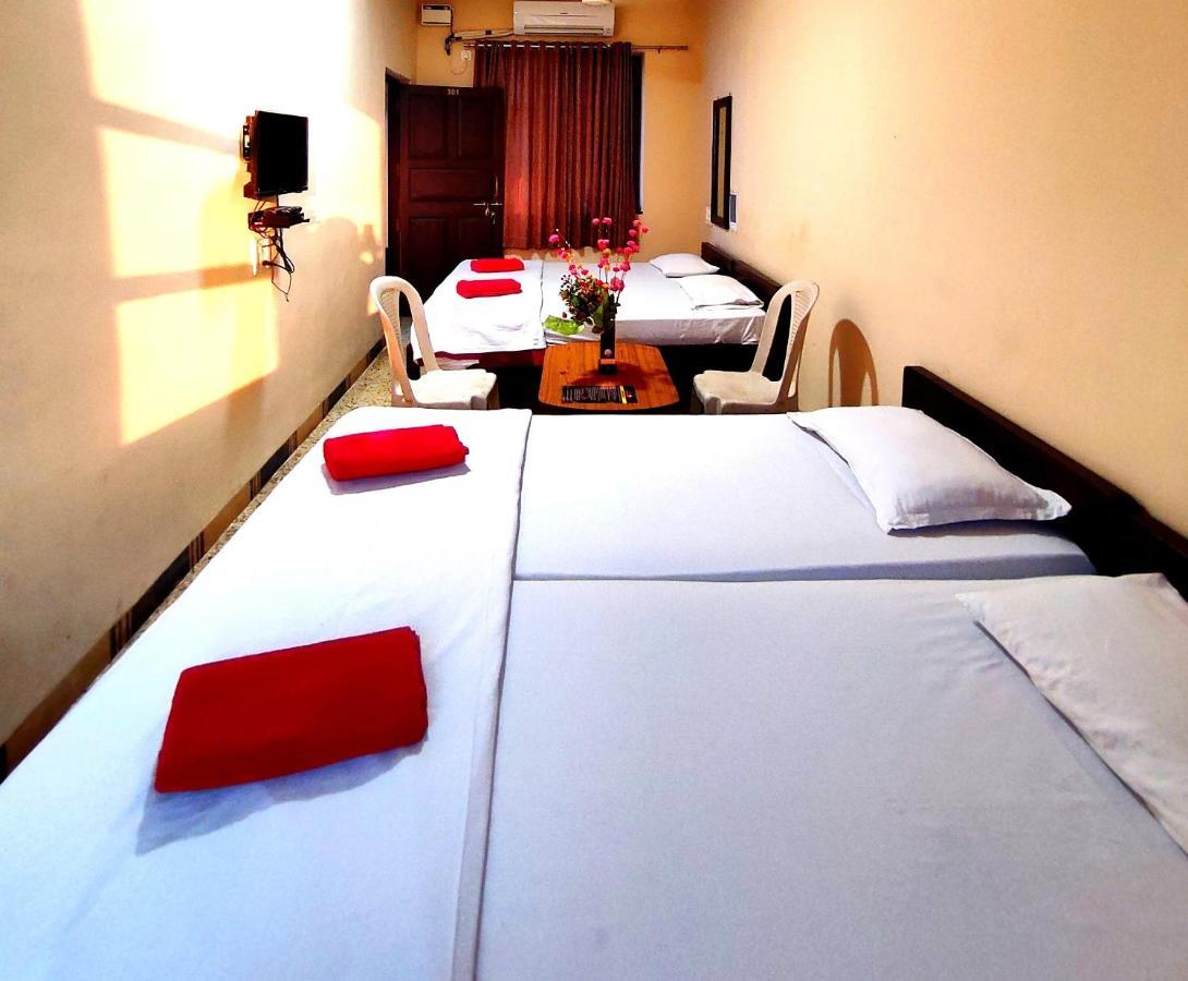 Hotel Mandarin Mapusa Exterior foto